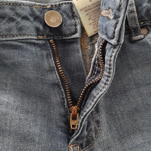 Faded Glory Ankle Jeans - Picture 9 of 10